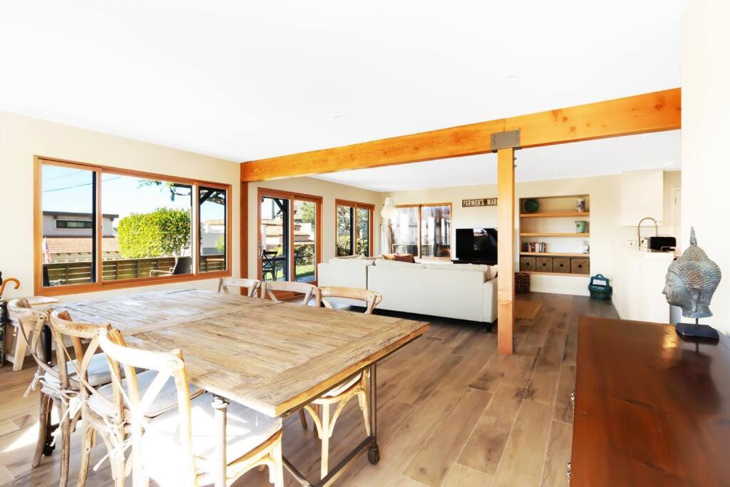 The Beachside Hideaway 3 blocks From The Beach! - Housity