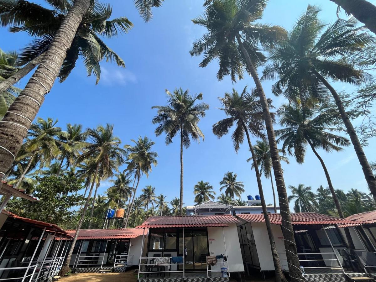 LAKSHDEEP COTTAGES - Housity