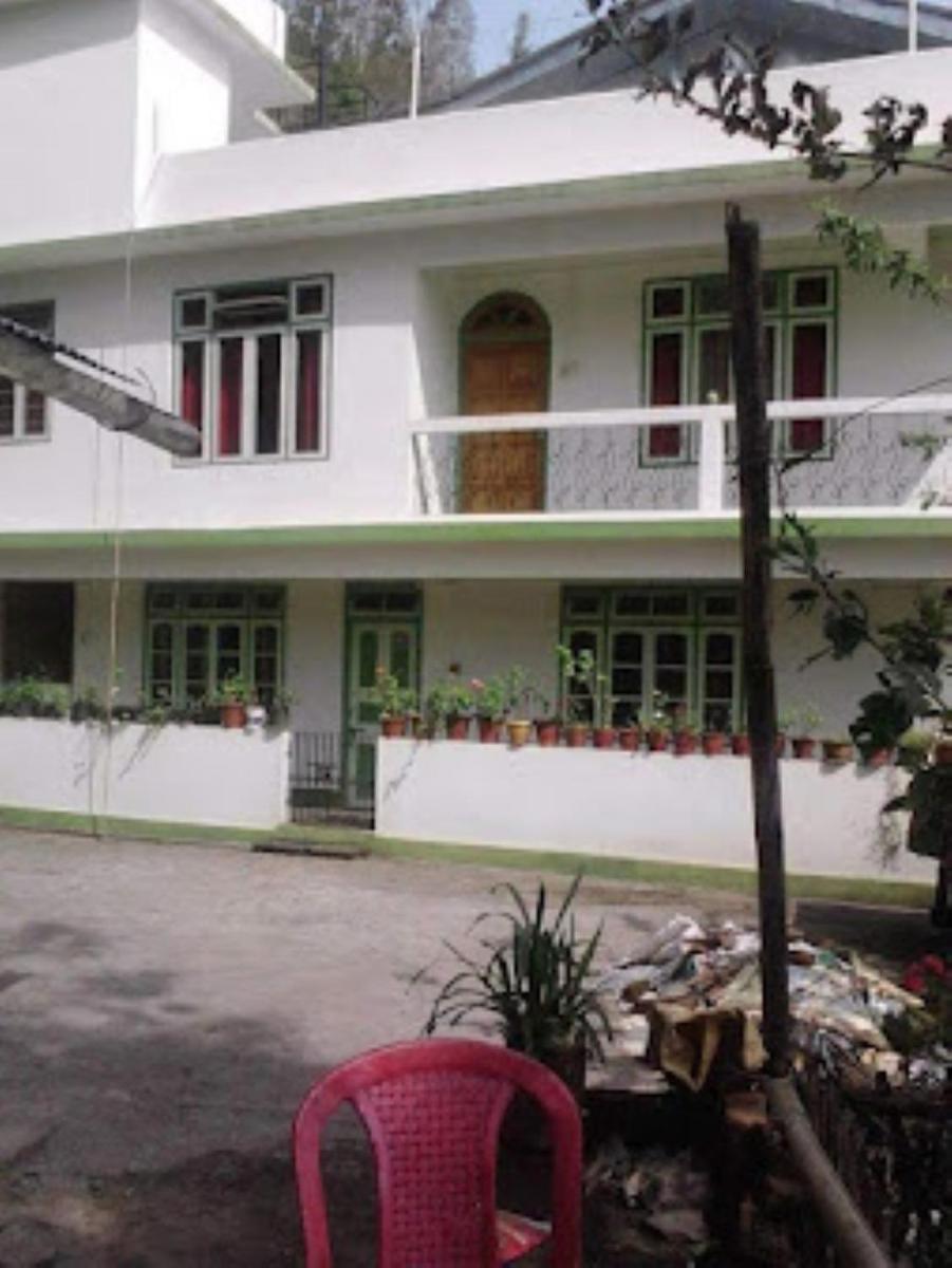 Shiva's HOMESTAY - HIDDEN PARADISE ON EARTH , Reshi - Housity