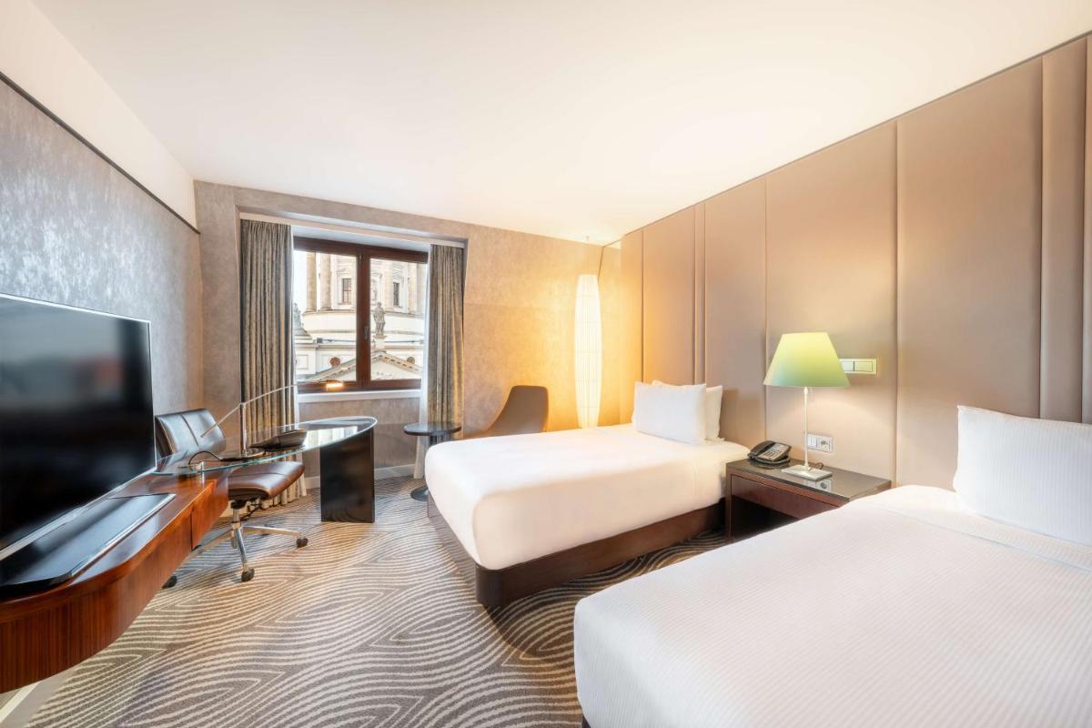 TV/Unterhaltungsangebot in der Unterkunft Hilton Berlin