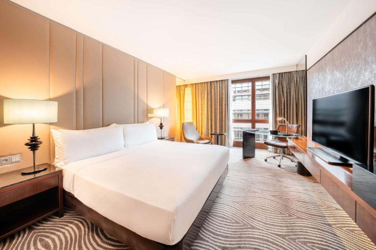 TV/Unterhaltungsangebot in der Unterkunft Hilton Berlin