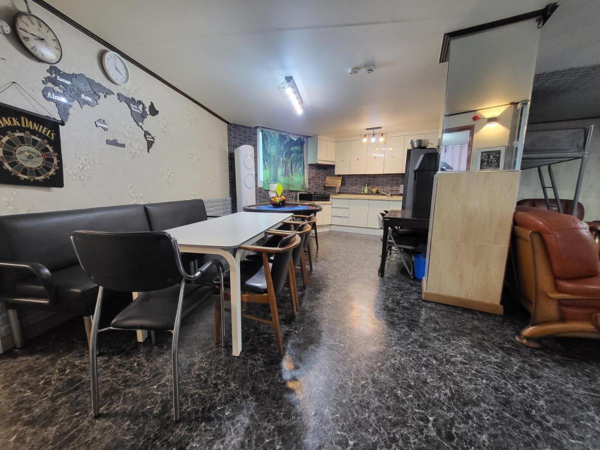 DB House - Hizvo