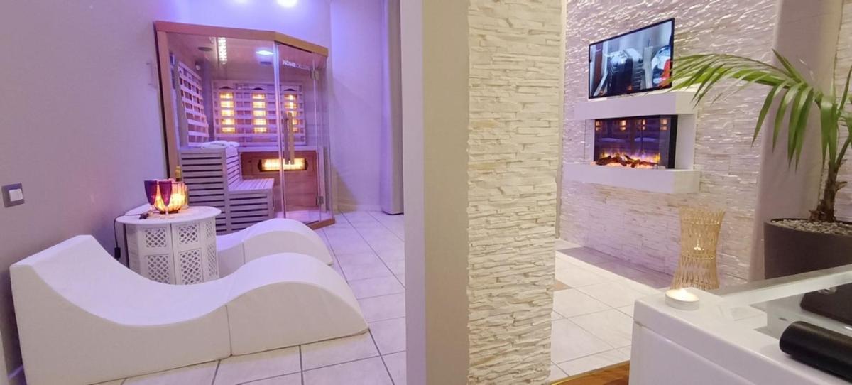 Hotel Palladium - Housity