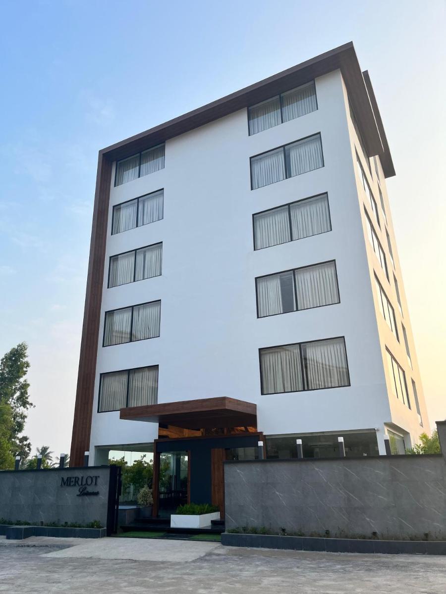 Merlot Leisures - Housity