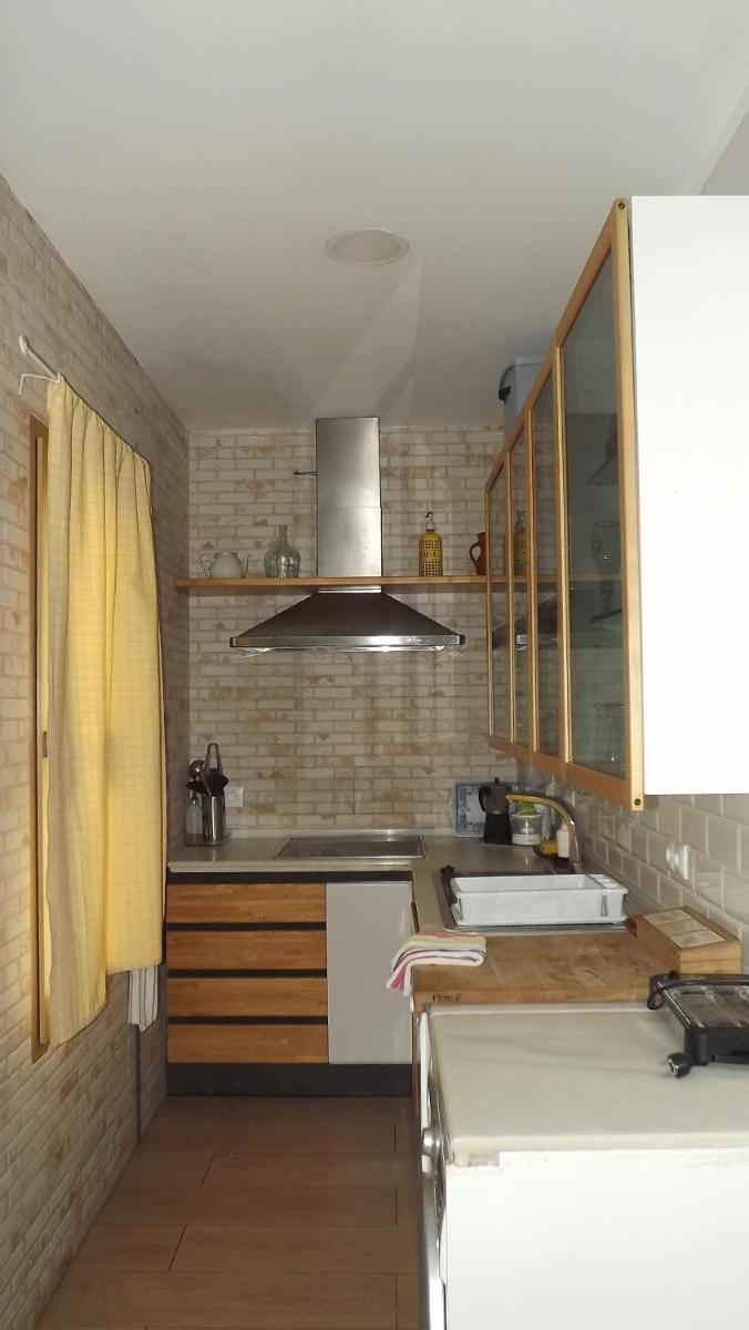 Villa Saudade, casa entre encinas - Housity