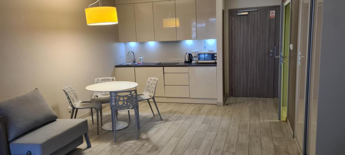 Apartamenty Czarna Góra T17 - Housity