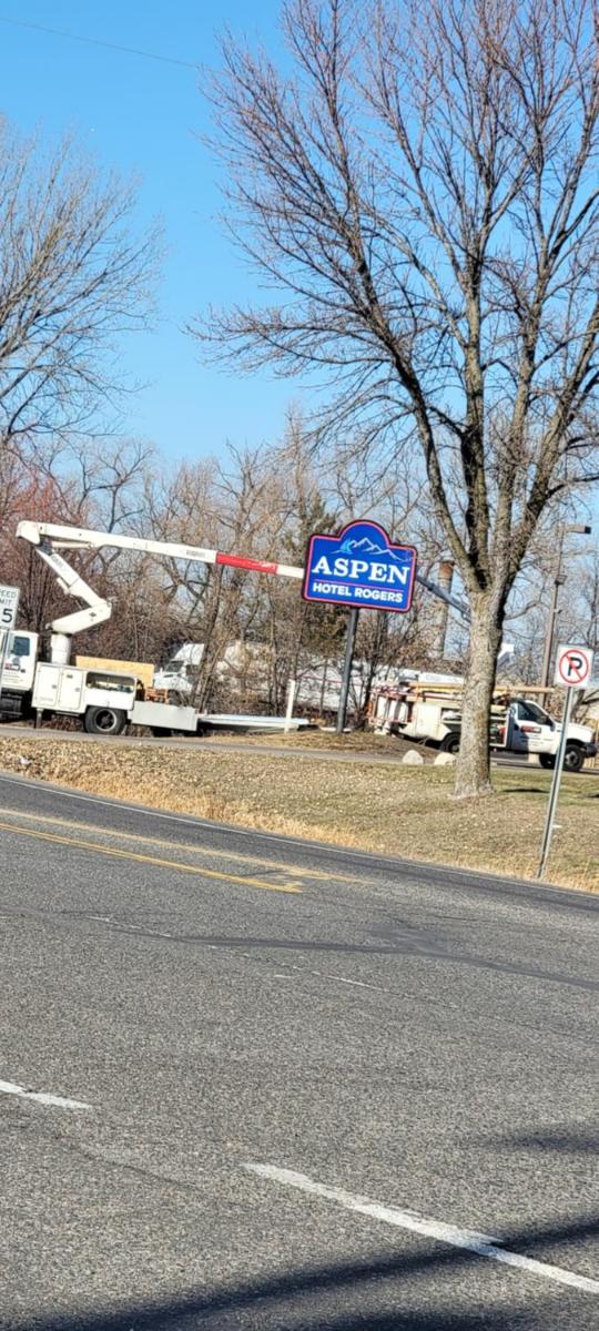 Aspen Hotel Rogers Formerly Americ inn - Housity
