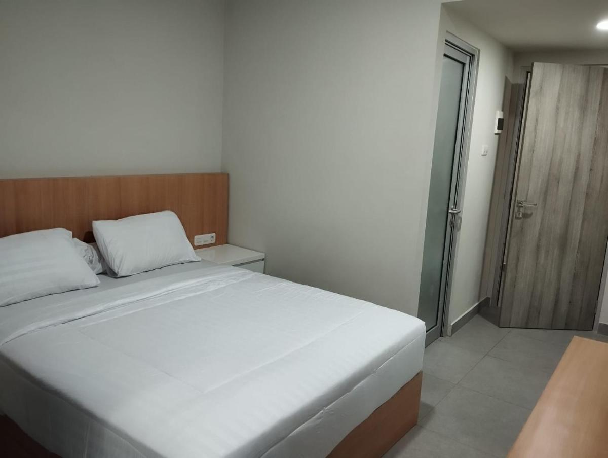 Djuragan Kamar Gatsu - Housity