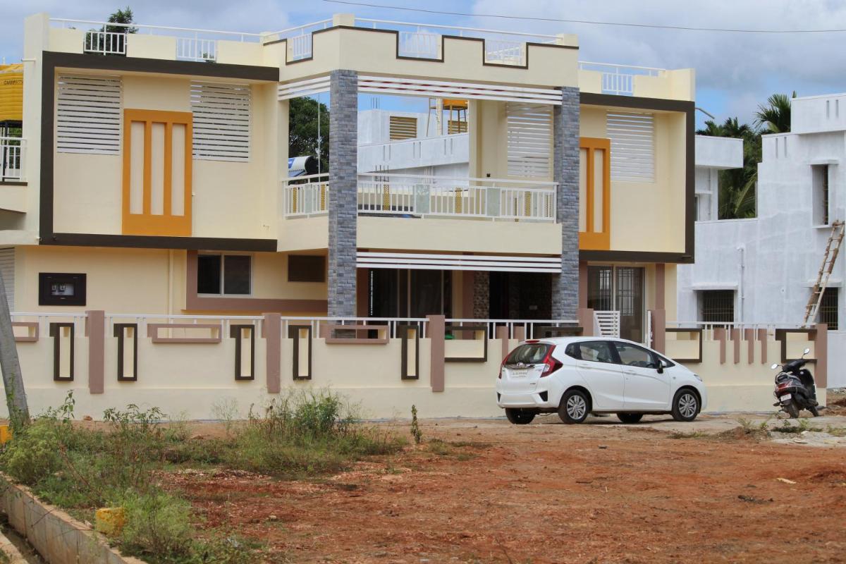Pradeep Kumar House - Housity