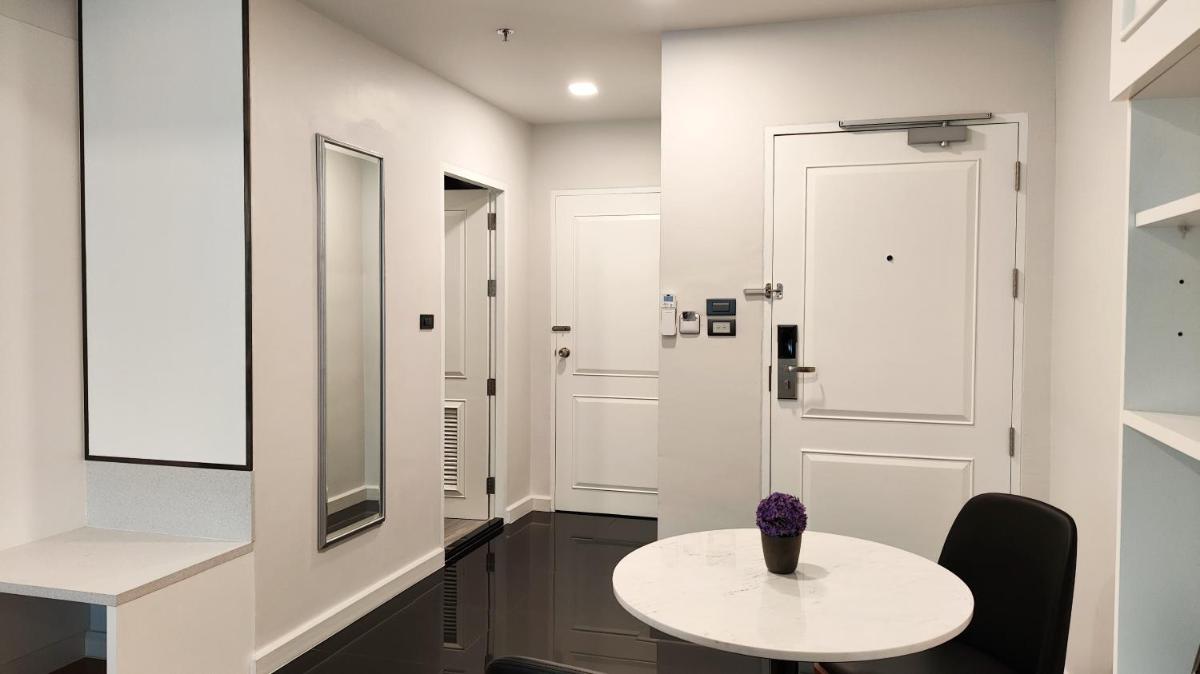 The Bless Hotel and Residence - Housity