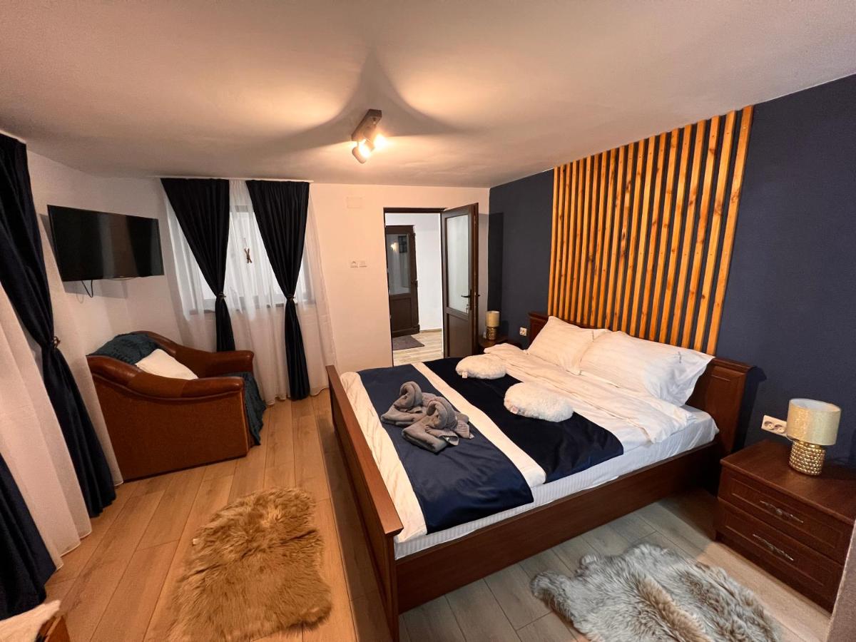 Cozy House Zărnești - Housity