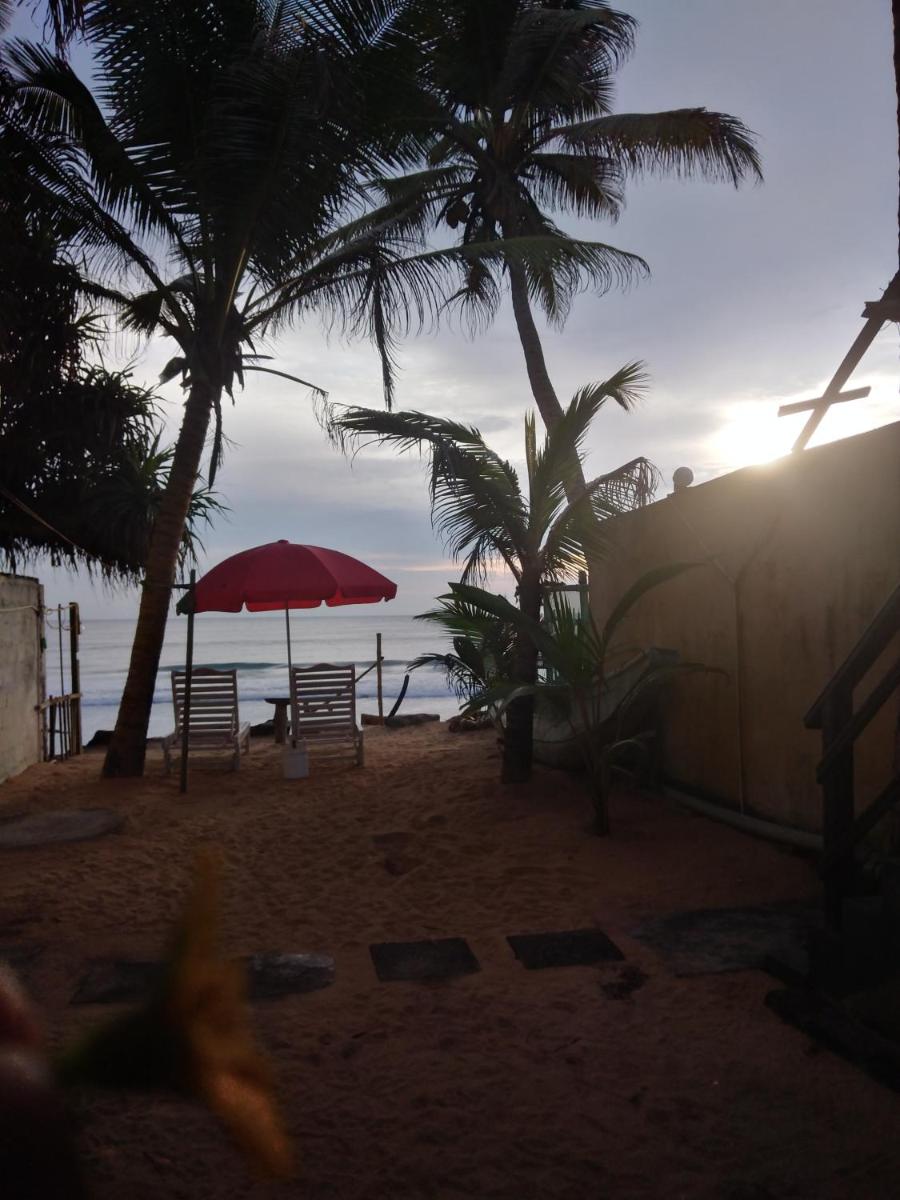 Uma Beach Home - Housity