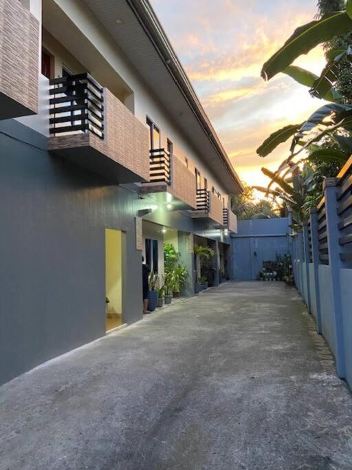 ESTILO APARTMENT 2-storey - Housity