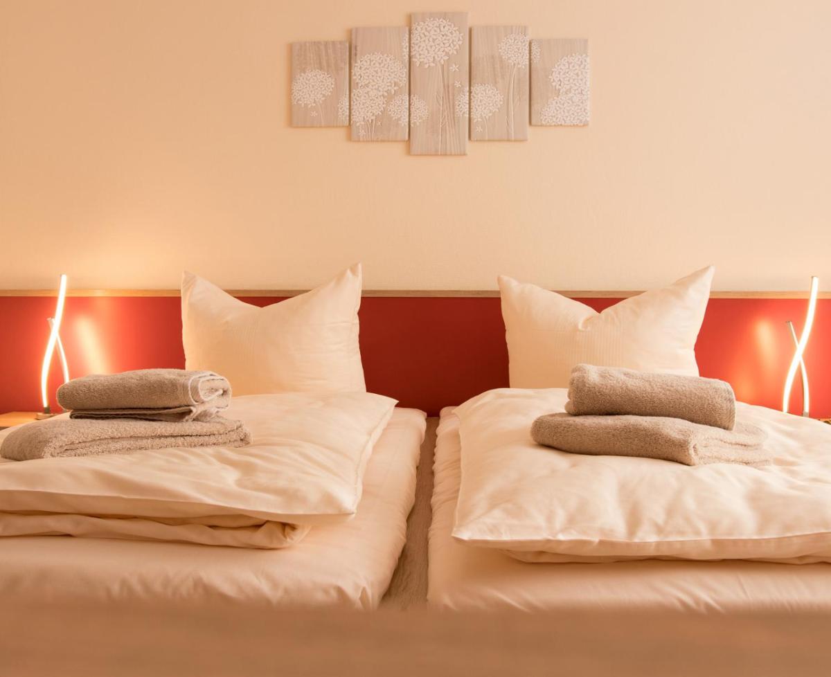 Pilgrims Inn Kreischa - Housity