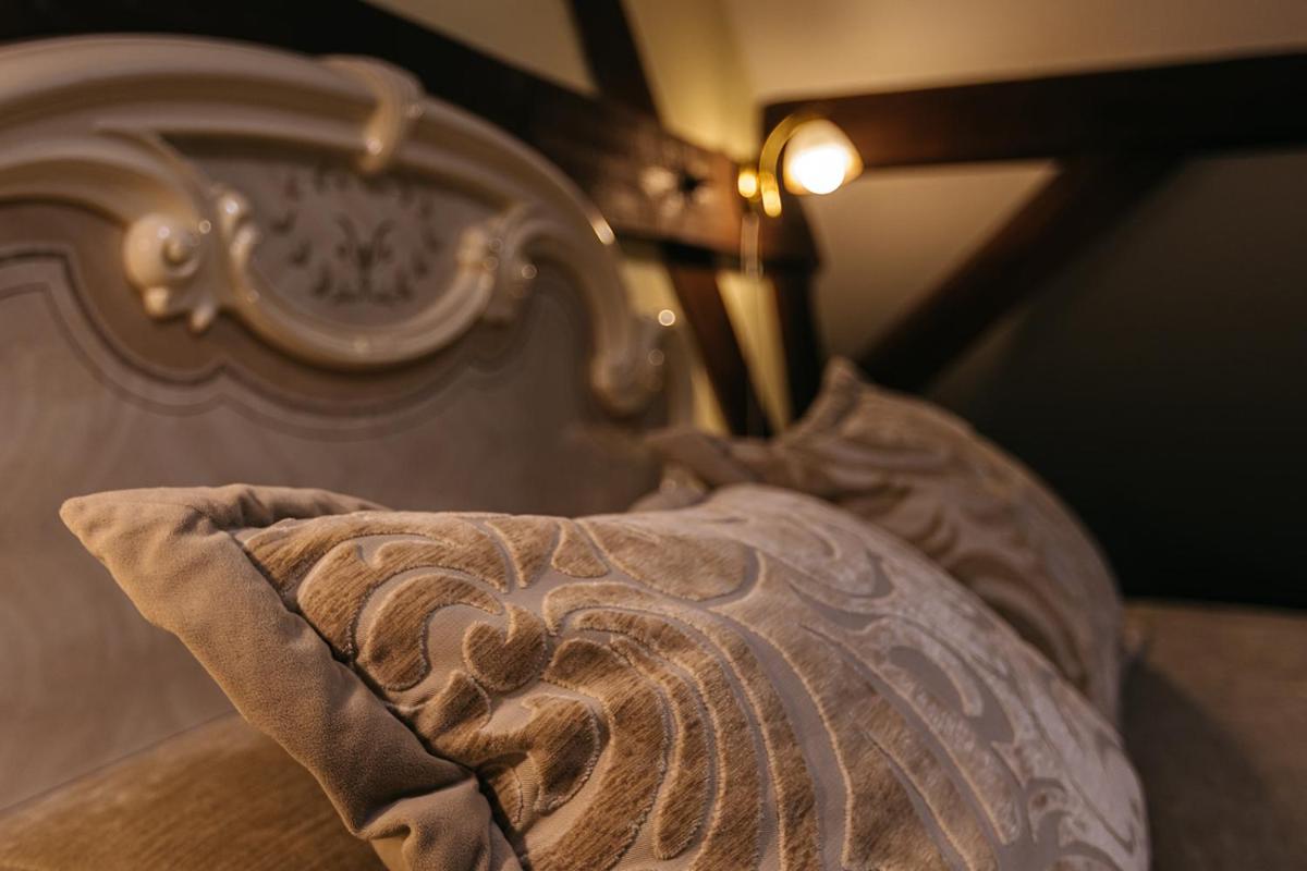 Jaunmoku Palace Complex Hotel - Housity