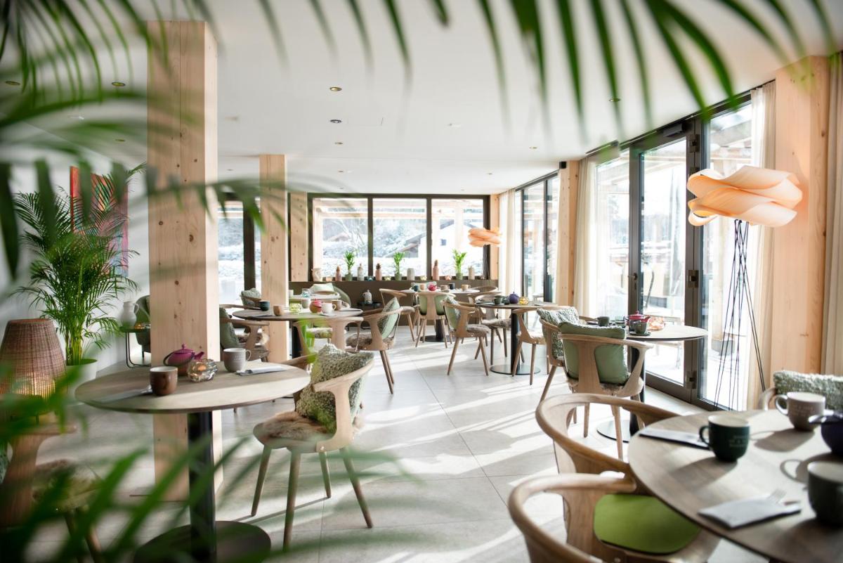 Hotel BERGEBLICK - Housity