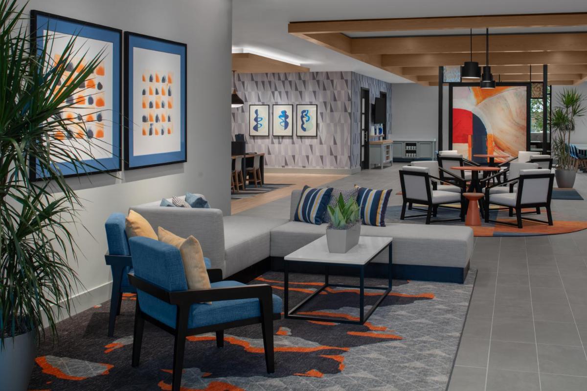 Hyatt House Lansing-University Area - Housity