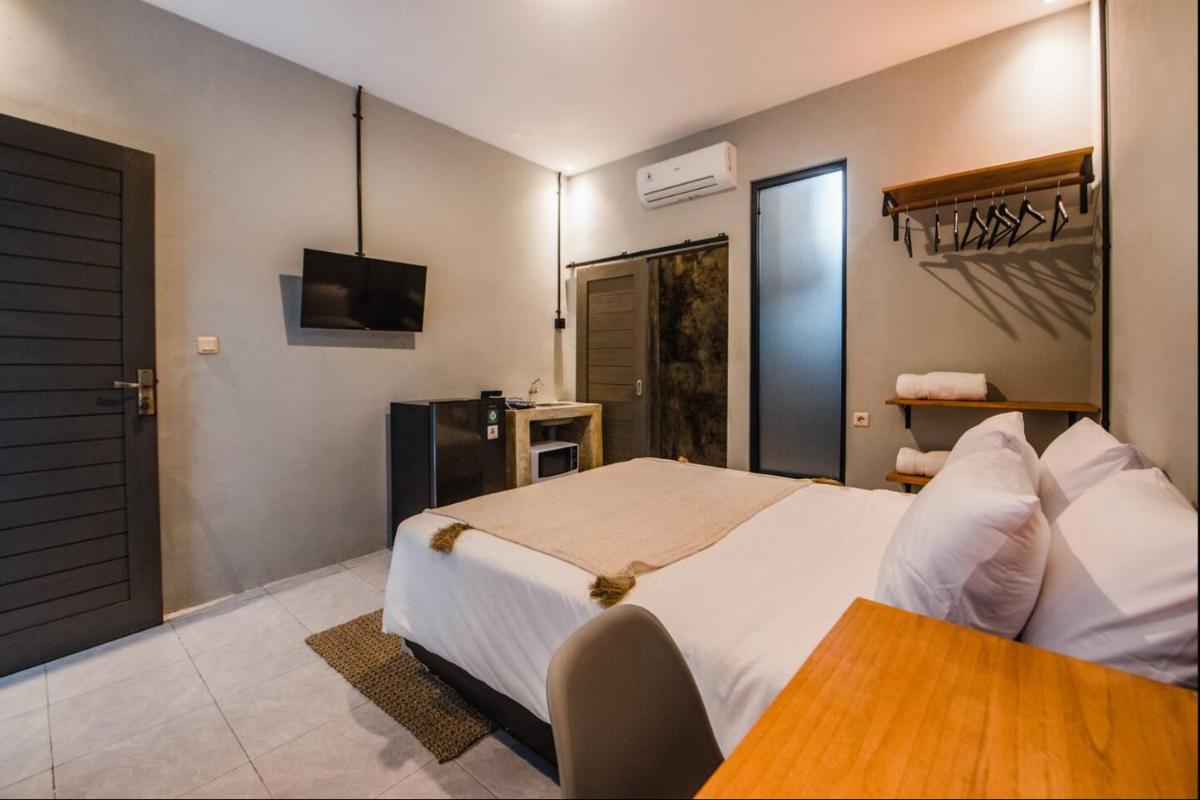 Suitetrails - Canggu Apartments: Cozy Studio+Kitchen in Canggu/1