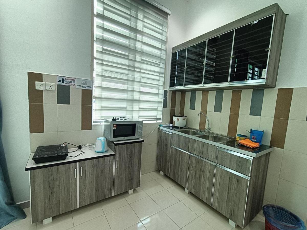 HOMESTAY BERTAM SAFAR - Housity