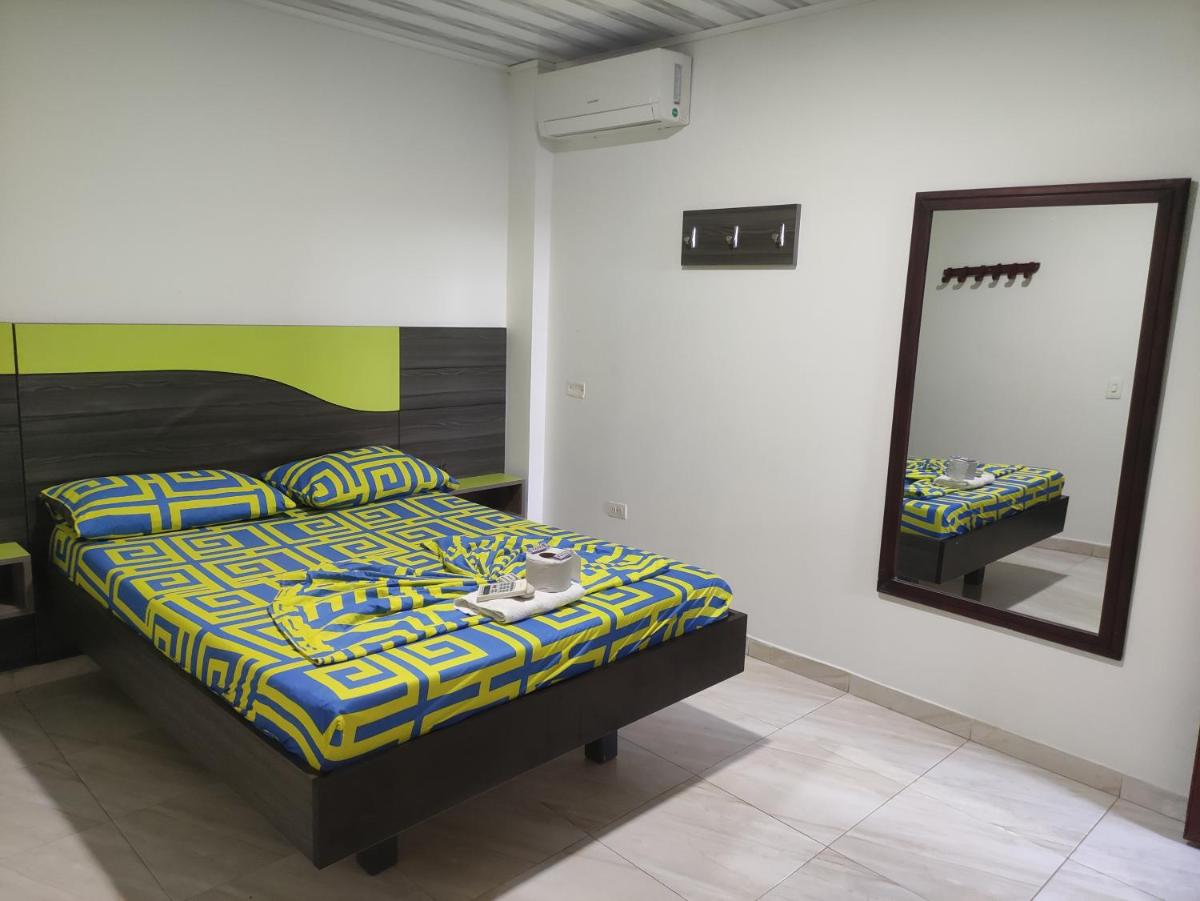 HOTEL KIRPAS - Housity