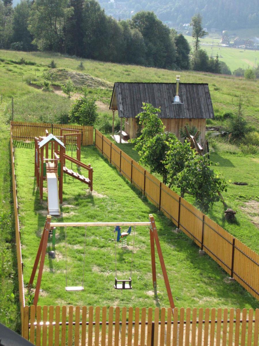Banskie Zacisze - Housity