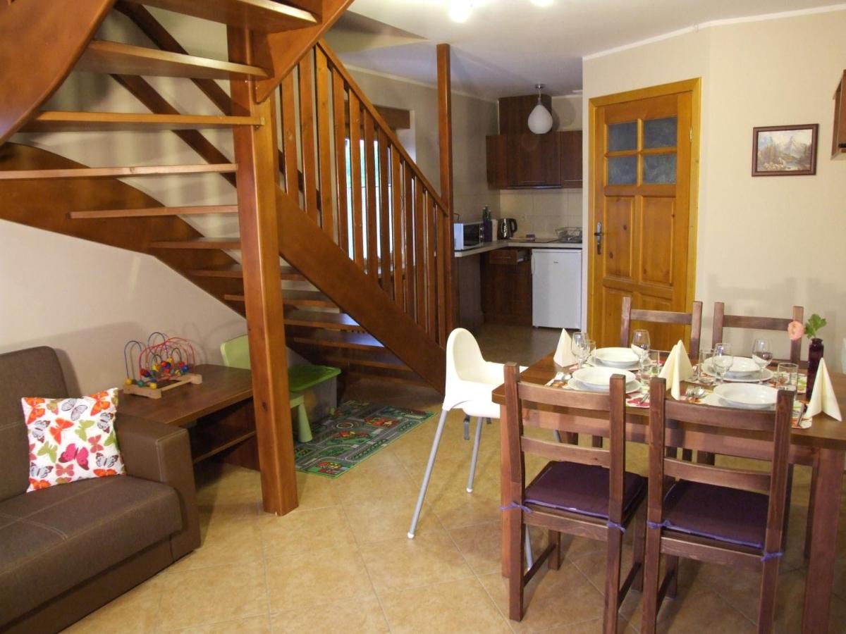 Banskie Zacisze - Housity
