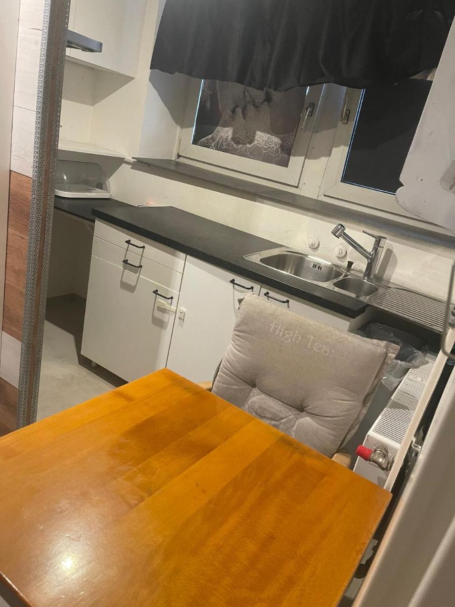 Smart Stay Budget Room - Housity