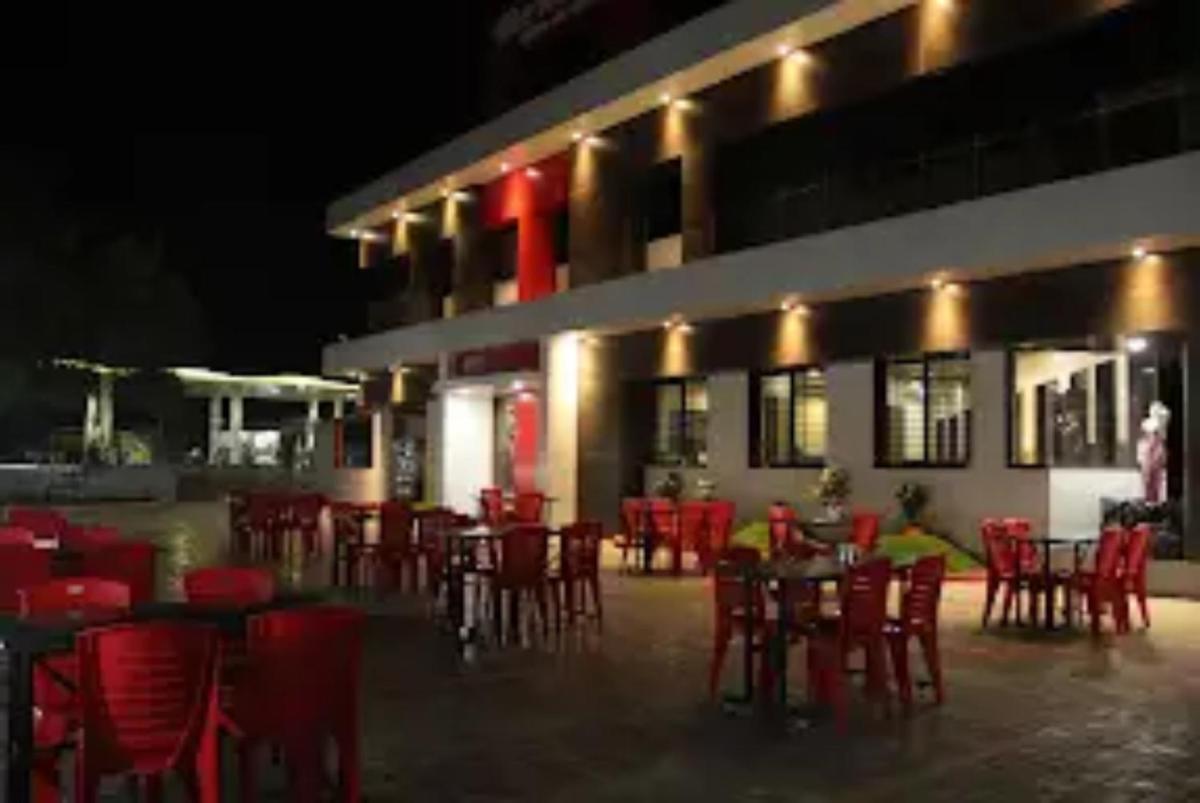 Hotel Vijay Laxmi , Khamgaon - Housity