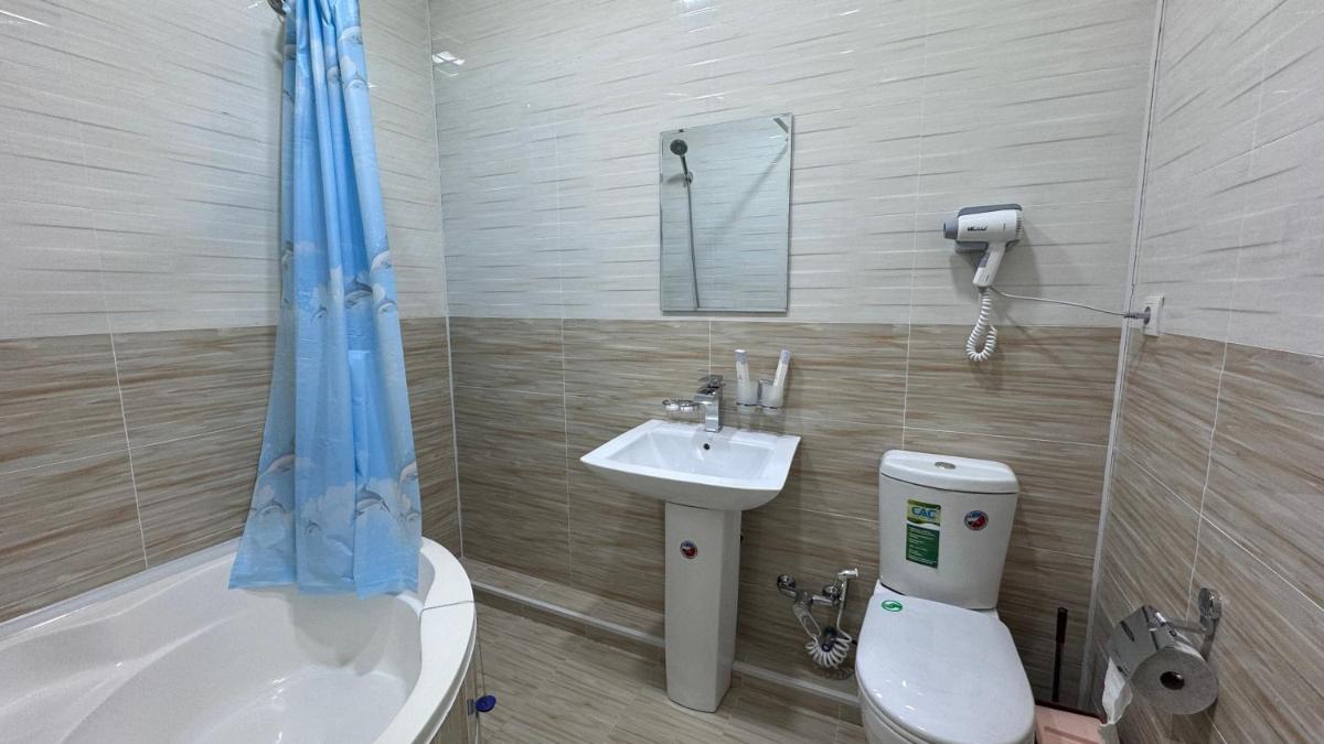 Parvoz Hotel - Housity