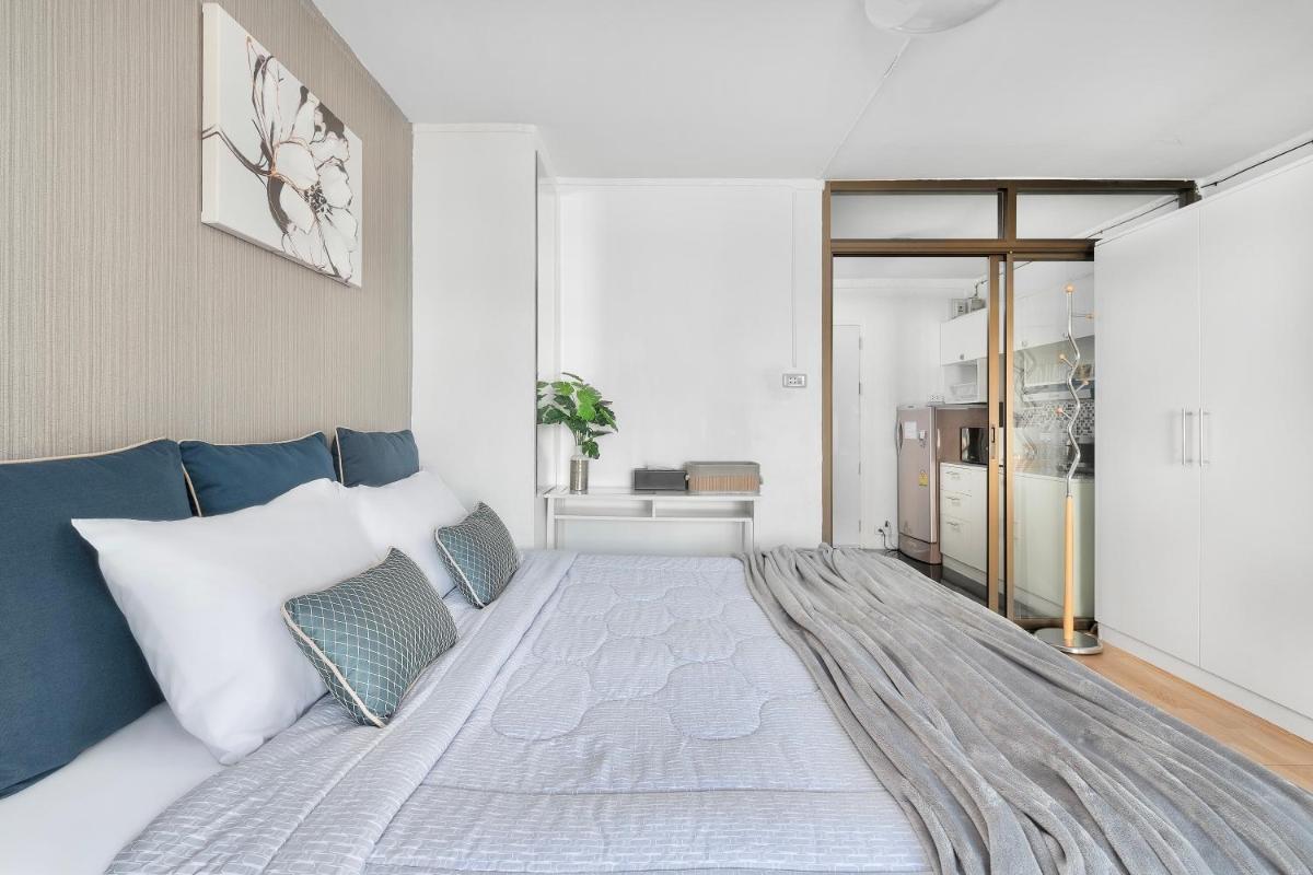 Suitetrails - Cozy B at Nimman Studio Room in Condominium