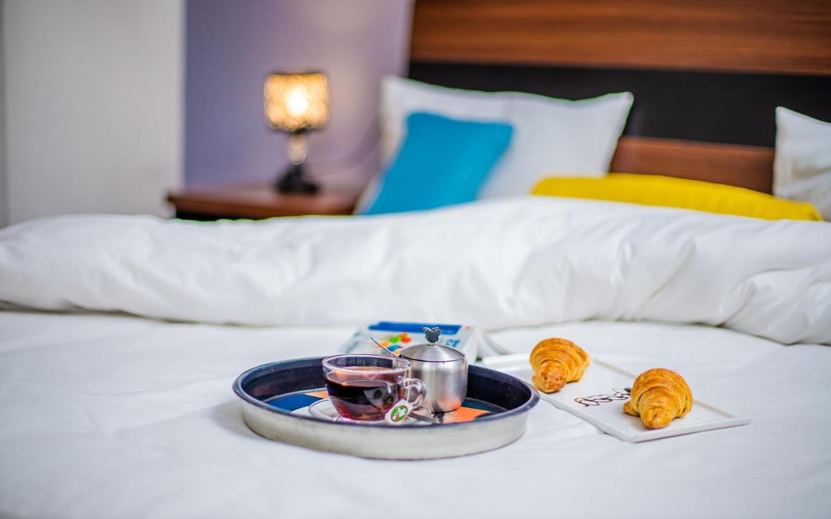 Hotel Hibiscus - Hizvo