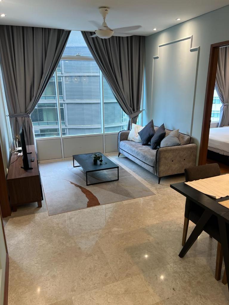 Sky Suite KLCC by City Apartment - Hizvo