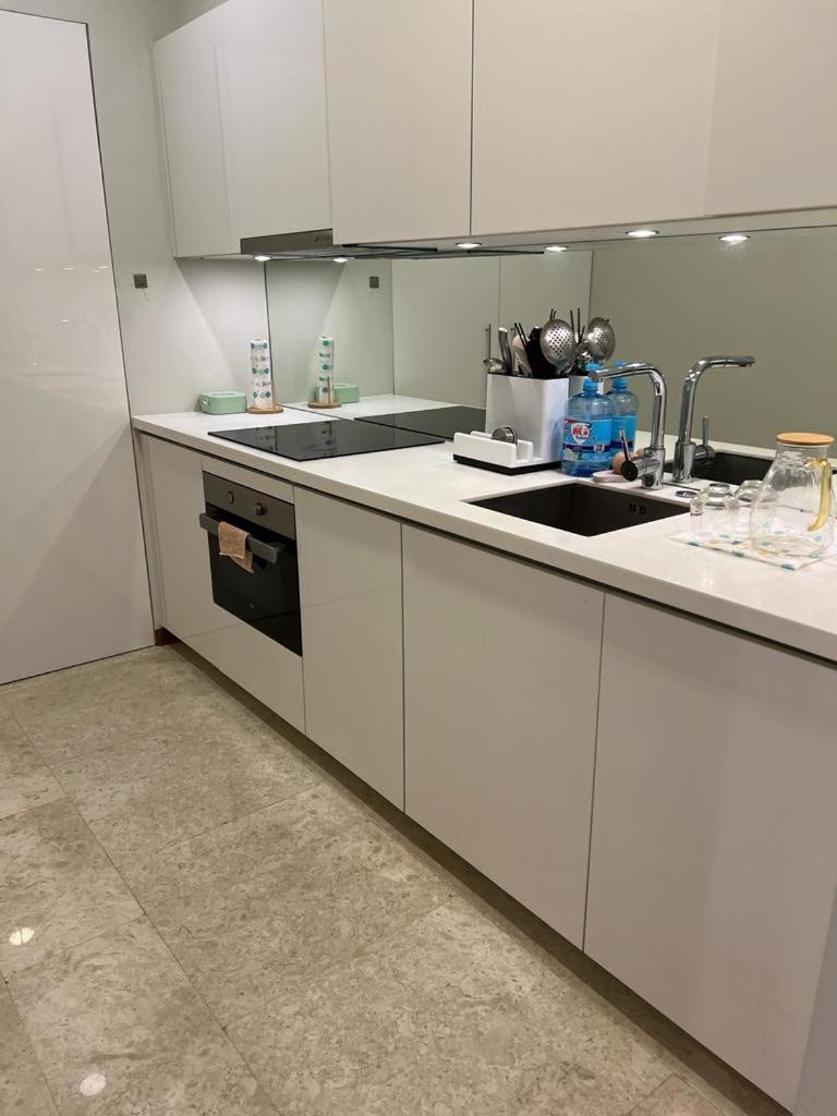 Sky Suite KLCC by City Apartment - Hizvo