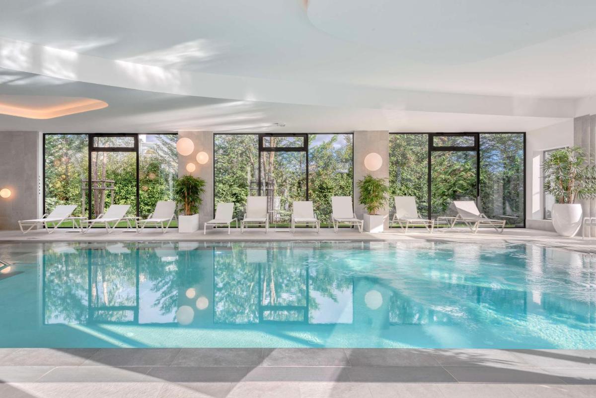 GOLDEN TULIP LYON OUEST TECHLID Hotel & Spa - Housity