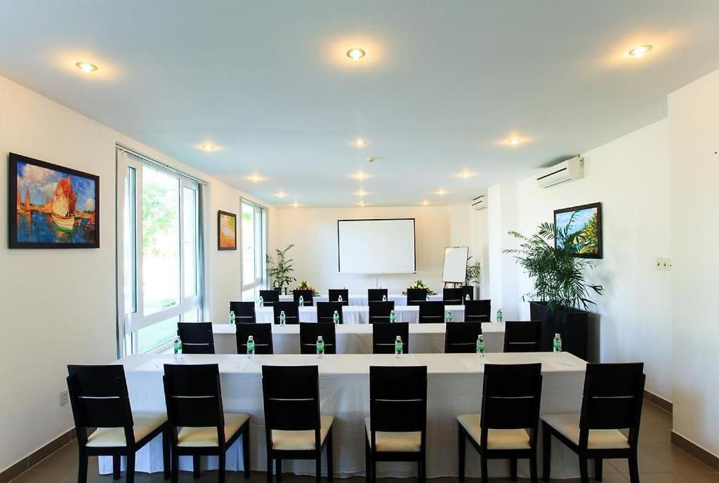 Paragon Villa Hotel - Housity