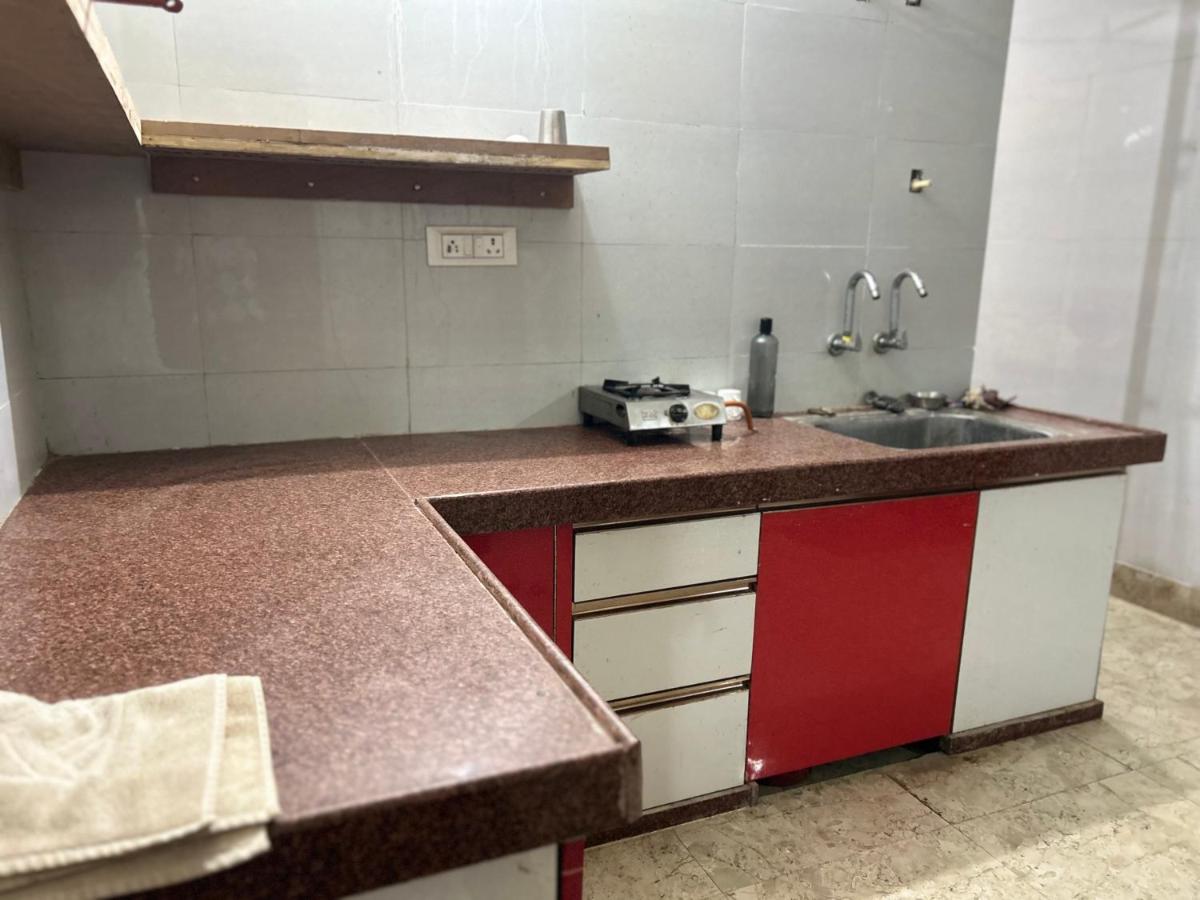 Vrinda Guest House - Housity