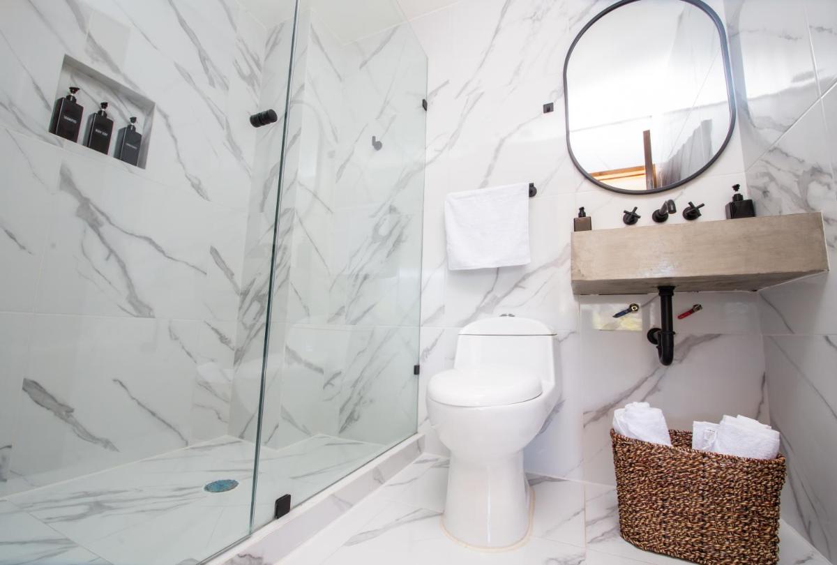 Suitetrails - KUKO SUITES