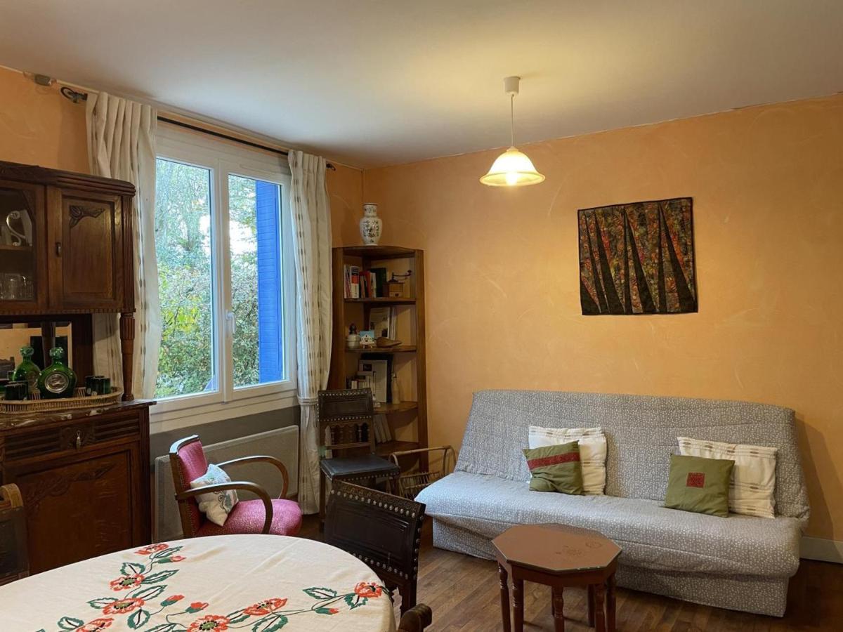 Gîte Familial et Confortable avec Jardin, Cheminée et Proximité Nature - Animaux Acceptés - FR-1-489-41 - Housity