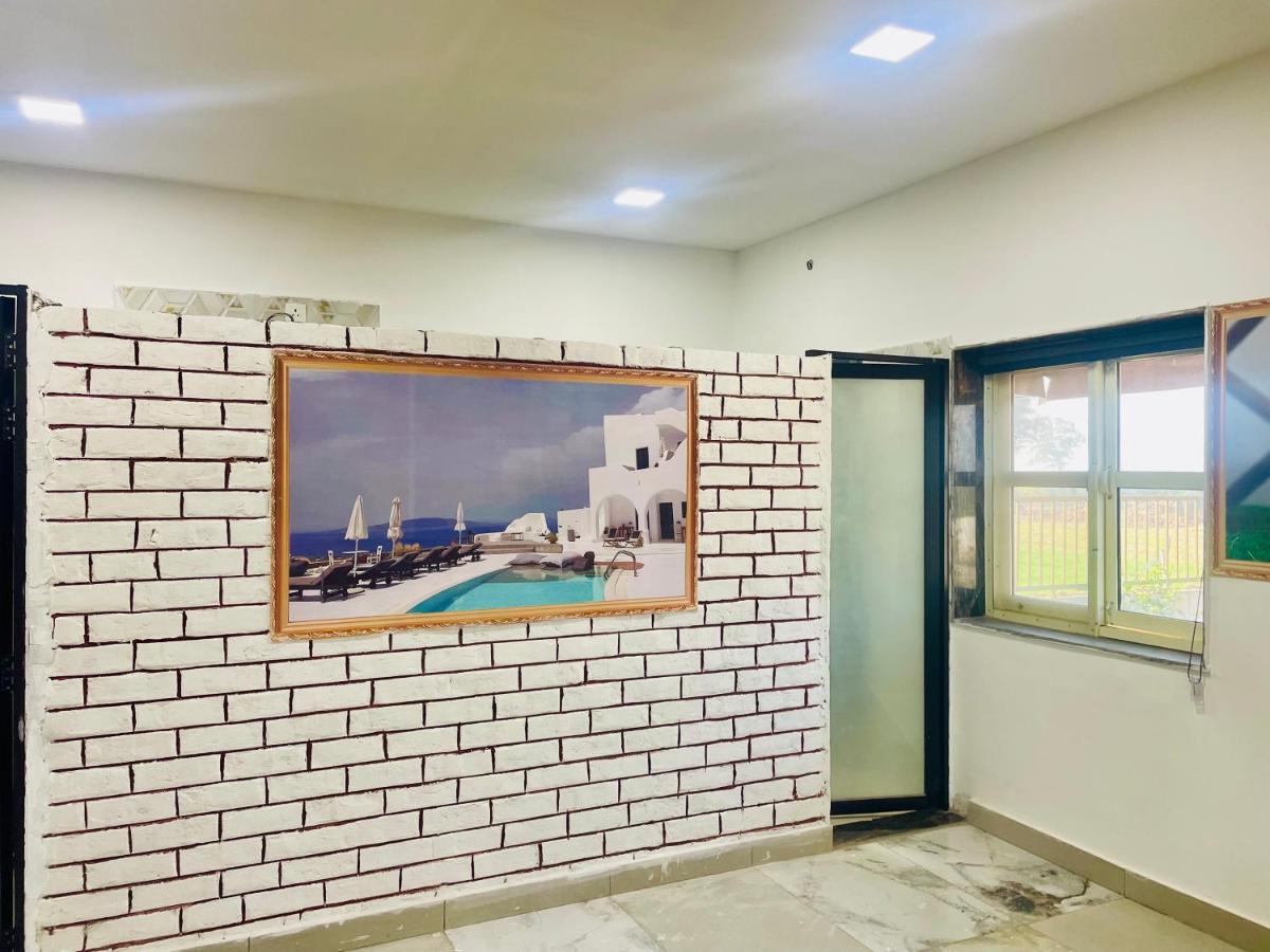 Thakral Farmhouse - Housity