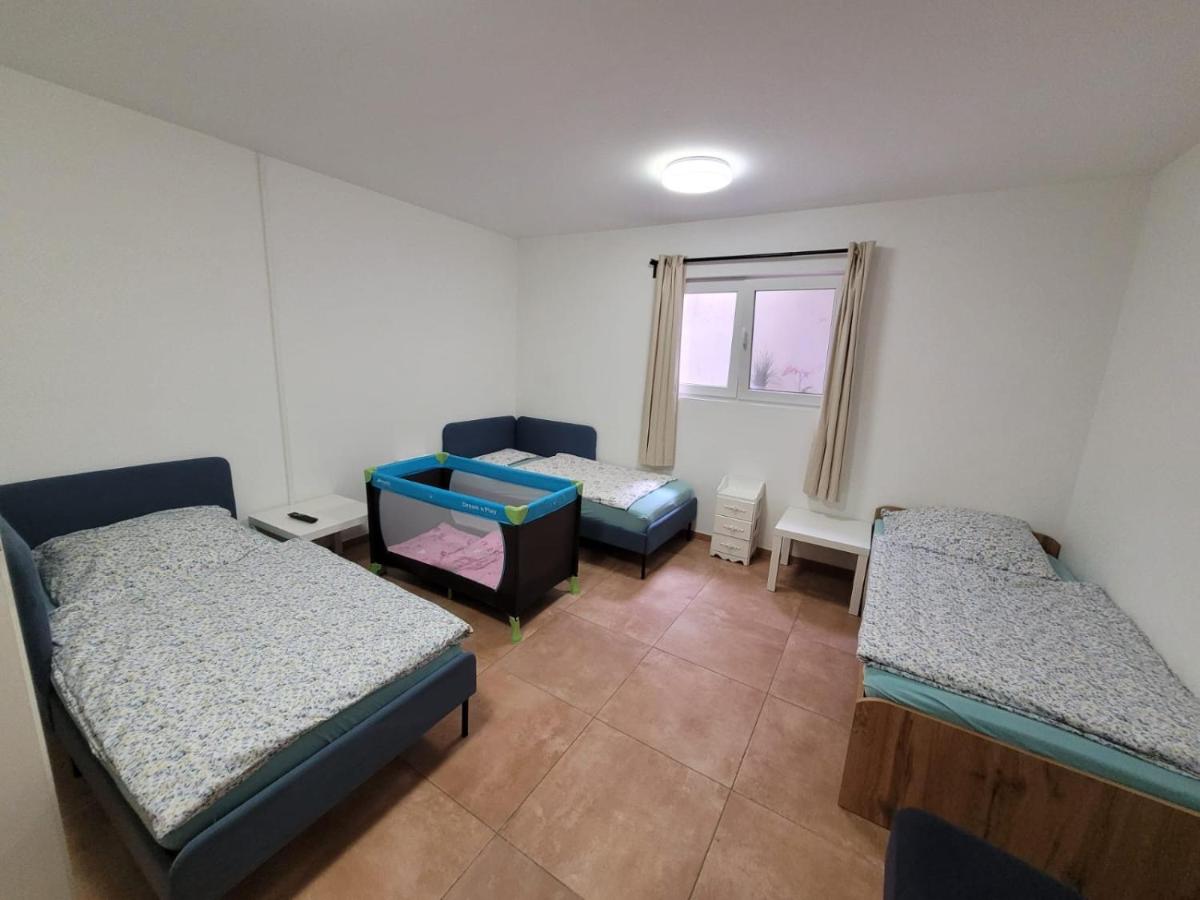 Pension Chen - Housity