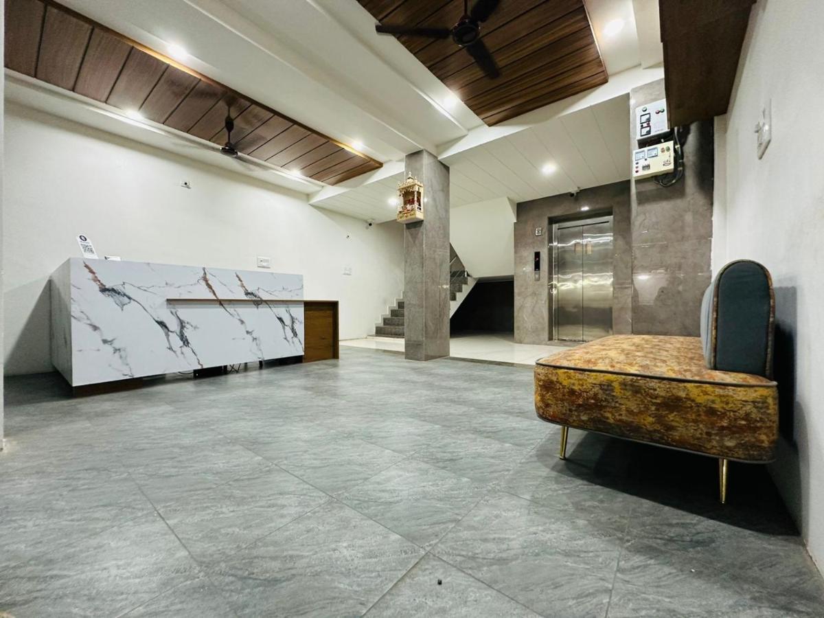Hotel Dwarika Inn By Mantram Hospitality - Housity