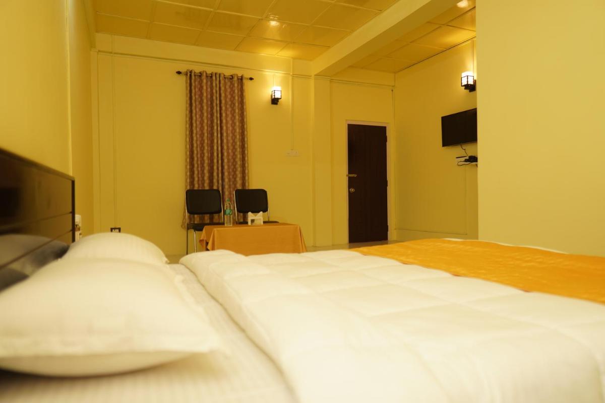VESTA WOOD ORCHID RESORT - Housity