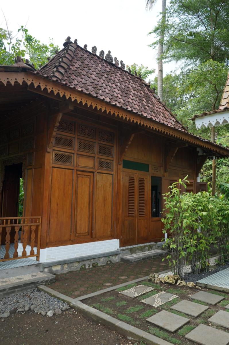 Villa Embun Batukaras - Housity