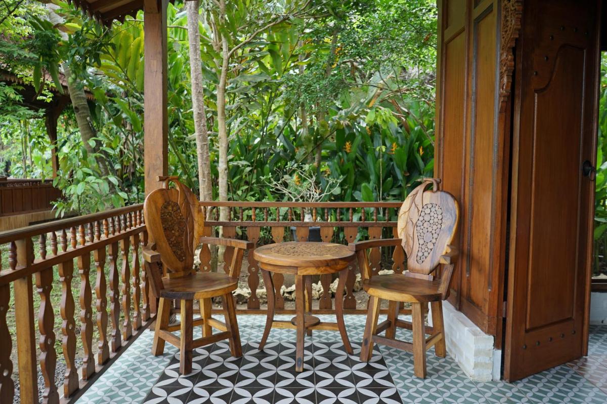 Villa Embun Batukaras - Housity