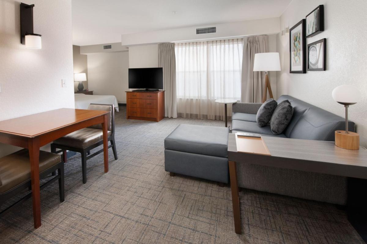 Residence Inn by Marriott Rogers - Housity