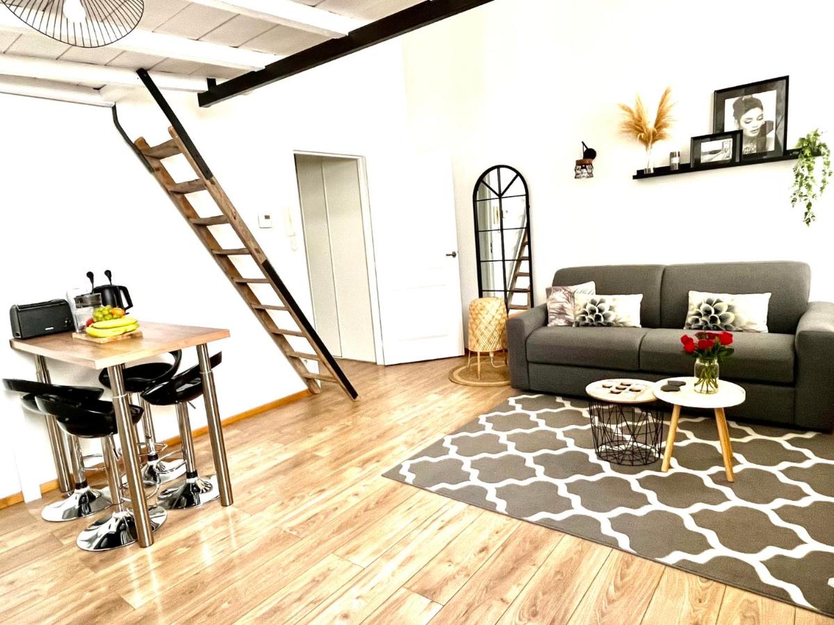 Suitetrails - Mini-loft Clos des Arts - parking gratuit