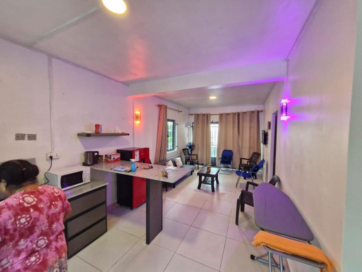 Ashan Luxury Seafront Villa 1 - Housity