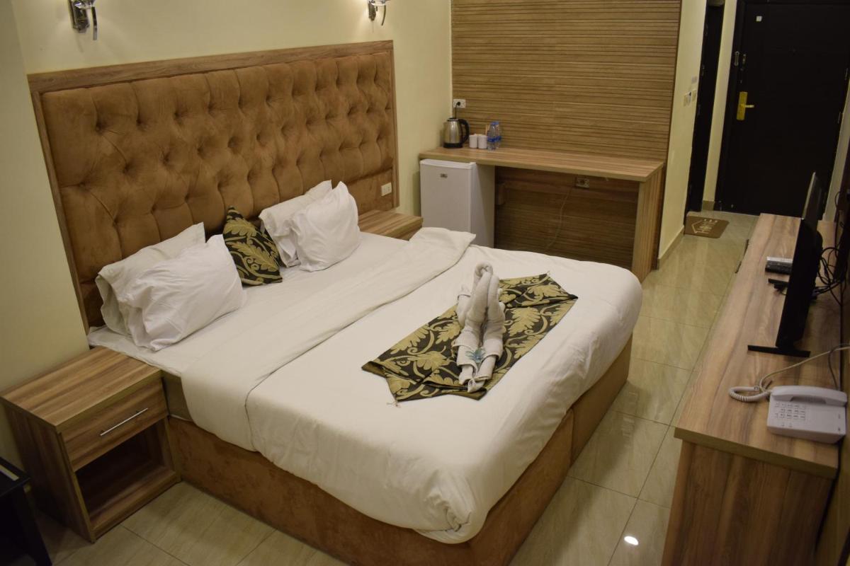 Nour Hotel - Housity