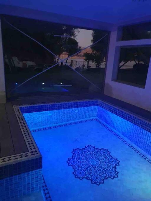 Villa pied lac, jet ski, quad, piscine, internet - Housity