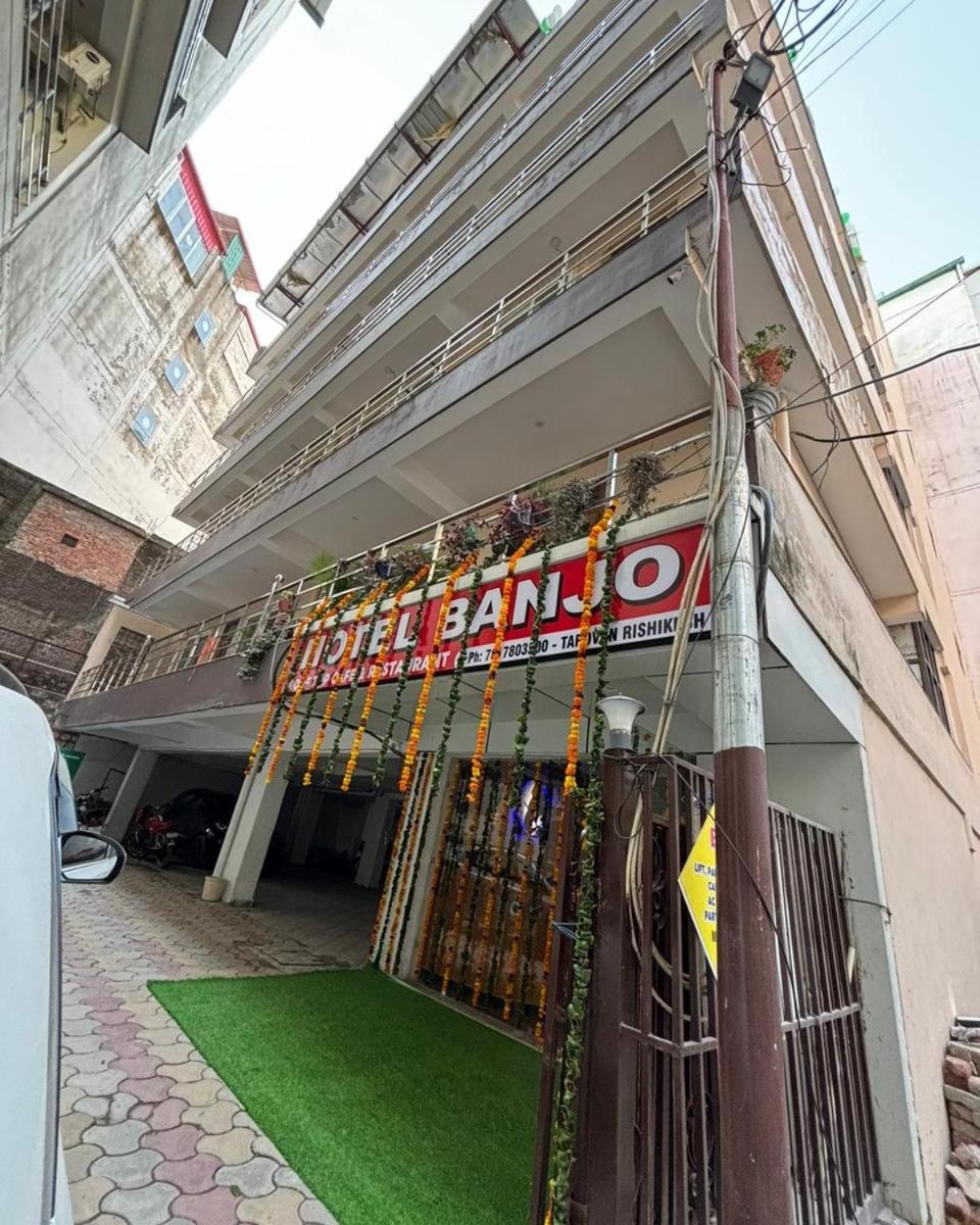 Hotel Banjo Rishikesh - Housity